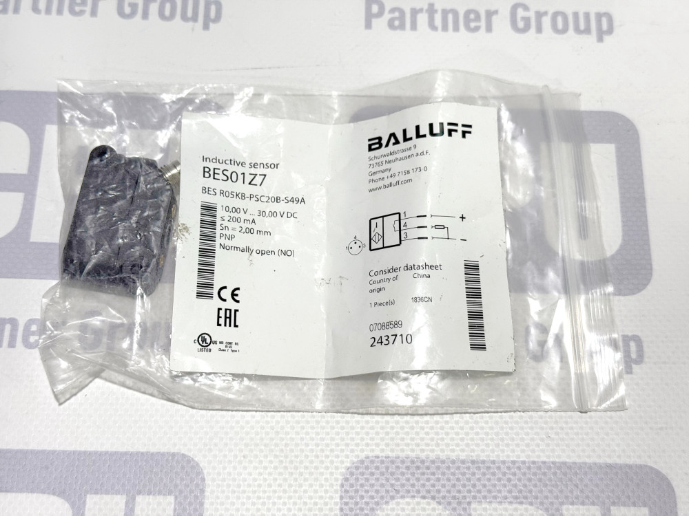 Індуктивний датчик Balluff BES01Z7 (BES R05KB-PSC20B-S49A) прямокутний PNP NO BeS01Z7 | BALLUFF - Зображення 1