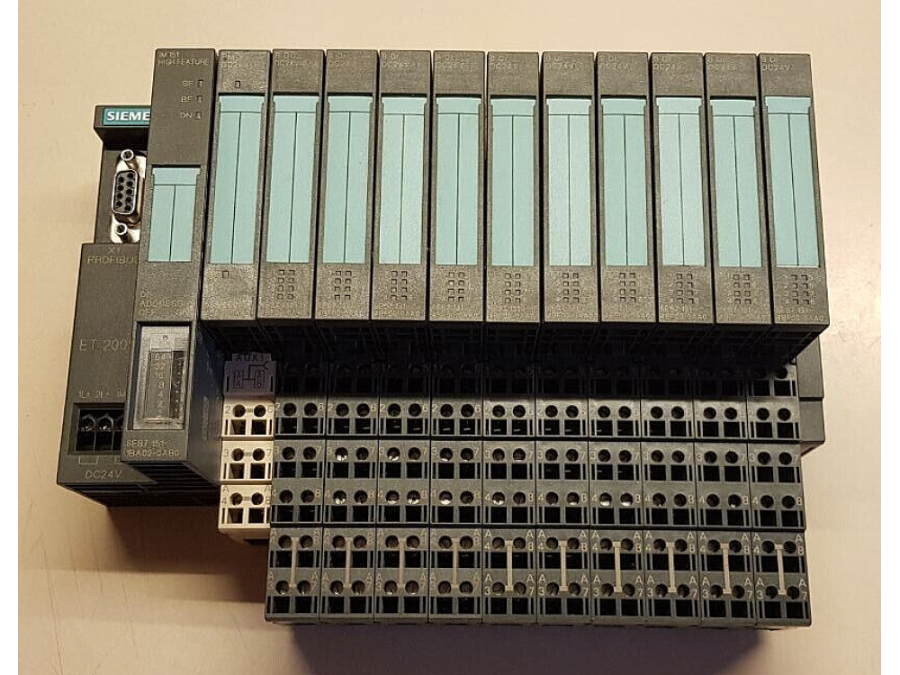 Siemens 6ES7151-1BA02-0AB0 6ES7138-4CA01-0AA0 6ES7132-4BF00-0AA0 (1Lot) #BD7809# 6ES7151-1BA02-0AB0, 6ES7138-4CA01-0AA0, 6ES7132-4BF00-0AA0 | Siemens - Зображення 1