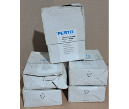 Festo SDE5-V1-O1-Q6-P-M8 Pressure sensor 1 PCS #AD1612# Festo SDE5-V1-O1-Q6-P-M8 Pressure sensor 1 PCS #AD1612#