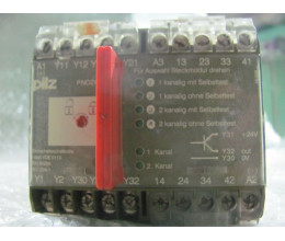 474899 PILZ PNOZ 6 24VDC 3S Emergency stop relay and safety (1 PCS) #D7809# 474899 PILZ PNOZ 6 24VDC 3S Emergency stop relay and safety (1 PCS) #D7809#