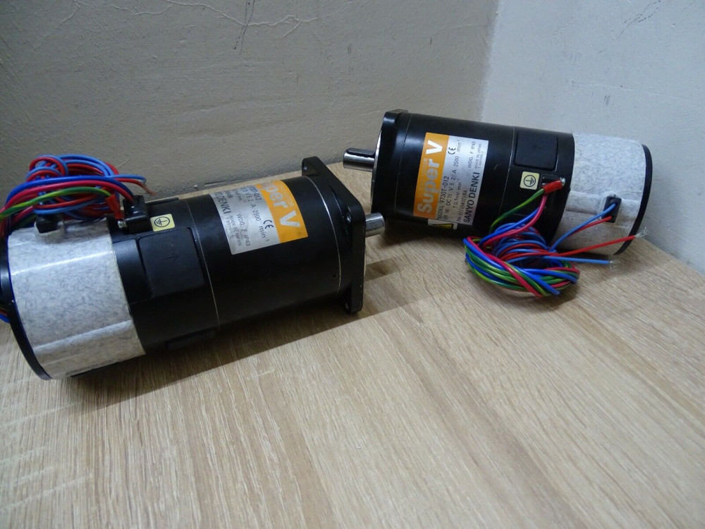 SANYO DENKI SuperV V730T-012 Servo motor (1PCS) #P1254# SuperV | SANYO DENKI - Зображення 1