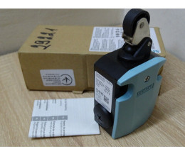 Siemens 3SE5122-0LE01 Metal Enclosure Position Switch 1 PCS