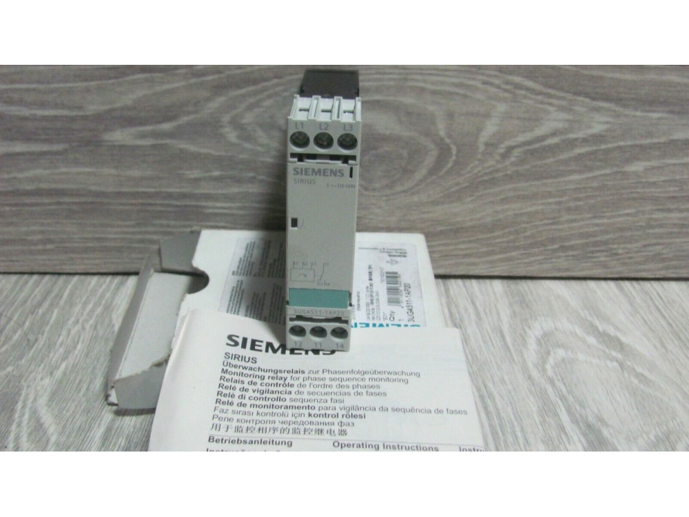 Siemens 3UG4511-1AP20 relay monitoring phase sequence 1pcs #D7809# 3UG4511-1AP20 | Siemens - Зображення 1