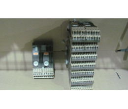 SIEMENS 6ES5700-8MA11 Bus module 1 lot 8 pcs #D7809#