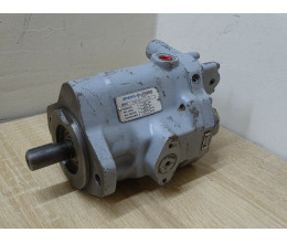 SPERRY VICKERS PYB5 RSY11C10 1 PCS #D7809#