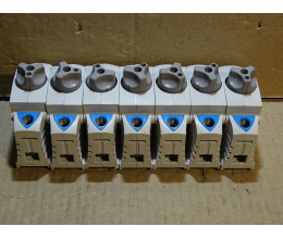 WOHNER NACH VDE 0636 DIN RAIL FUSE BASE (1 LOT OF 7 PCS ) WOHNER NACH VDE 0636 DIN RAIL FUSE BASE (1 LOT OF 7 PCS )
