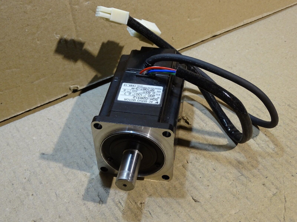 YASKAWA Servo MOTOR SGM-02B312 1 Pcs #SV1362# SGM-02B312 | Yaskawa - Зображення 1