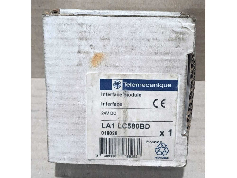 Telemecanique LA1 LC580BD Interface Module 24 V DC 1 pcs #D7809# LA1 LC580BD | Telemecanique - Зображення 1