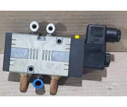 AVENTICS 5776070220 pneumatic solenoid valve 1 PCS #D7809#