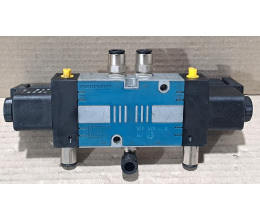 Rexroth 577 628... 0 Pneumatic 5/2-Directional 1 PCS #D7809# Rexroth 577 628... 0 Pneumatic 5/2-Directional 1 PCS #D7809#