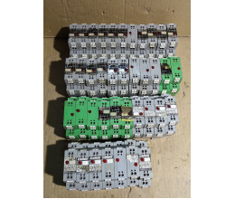 Phoenix CONTACT type UEG Relay 1 LOT