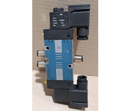 Rexroth 577-622...0 DOUBLE SOLENOID VALVE 1 PCS #D7809# Rexroth 577-622...0 DOUBLE SOLENOID VALVE 1 PCS #D7809#