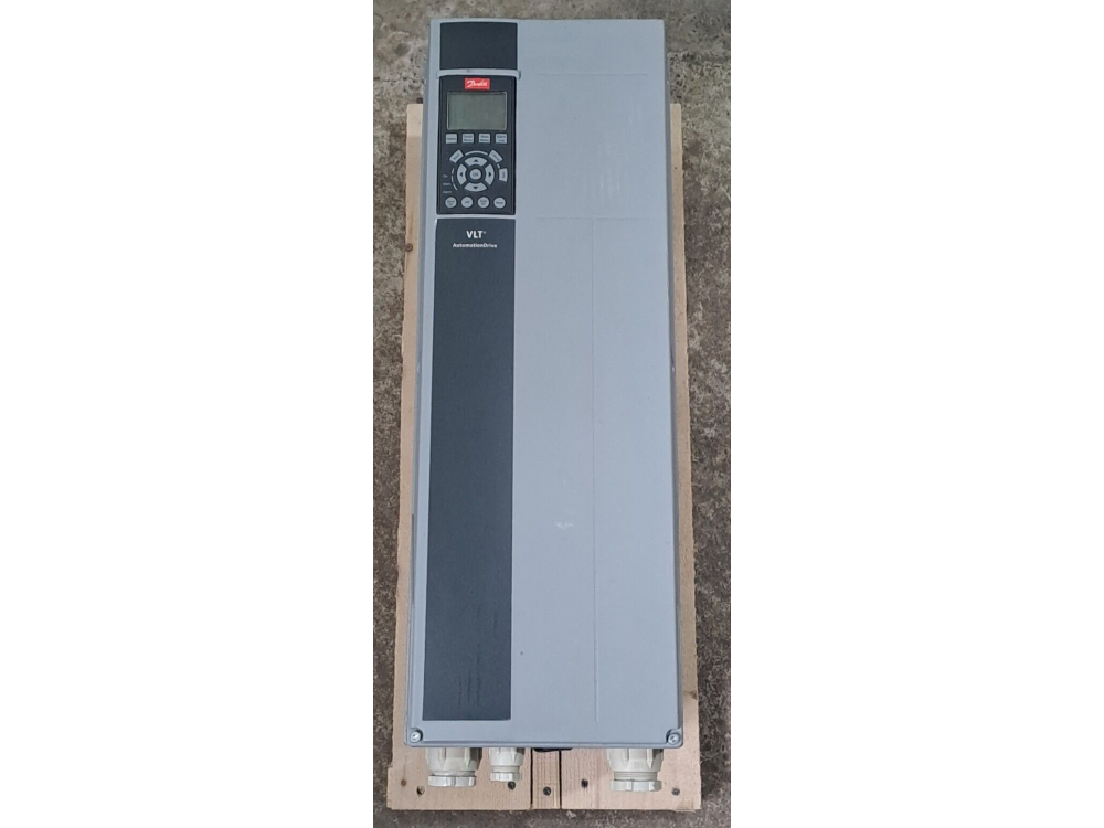 DANFOSS VLT FC-302P22KT5E55H1XGXXXXSXXXXAXBXCXXXXDX 22 KW 1 PCS #BD7809/2# FC-302P22KT5E55H1XG | Danfoss - Зображення 1