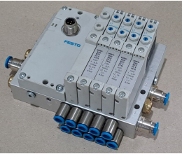 Valve terminal Festo VTUG-10-VRLK-S8-B1T VUVG B10-B52-ZT-F-1T1L 1 lot #AD1612# Valve terminal Festo VTUG-10-VRLK-S8-B1T VUVG B10-B52-ZT-F-1T1L 1 lot #AD1612#