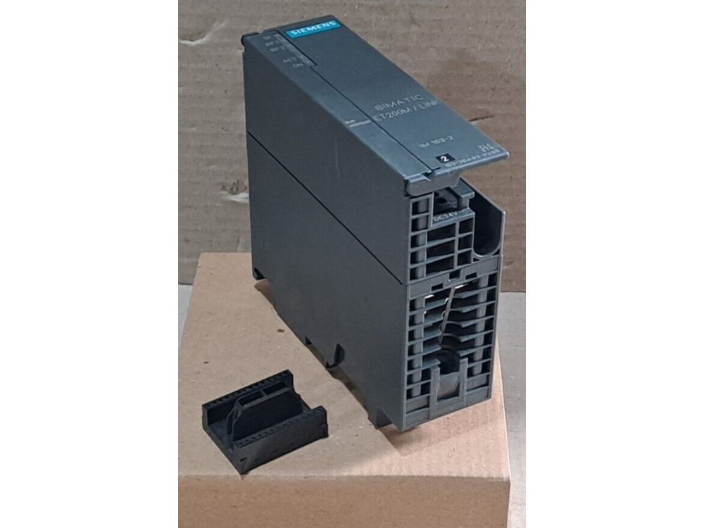 Siemens Simatic S7-300 6ES7153-2BA82-0XB0 IM 153-2 ( 1 pcs) 6ES7153-2BA82-0XB0 | Siemens - Зображення 1