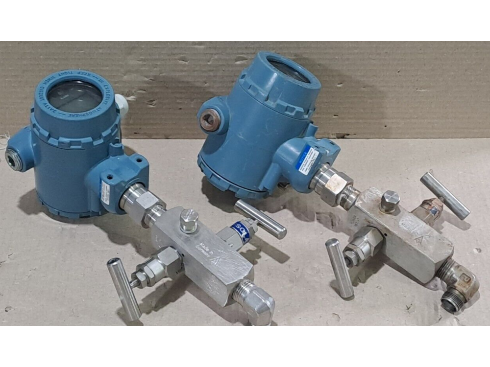 1 Lot Rosemount 2088 G2S22A1M5I1B4S5Q4 + C2061011126-0000 Pressure Transmi 2088 | Rosemount - Зображення 1