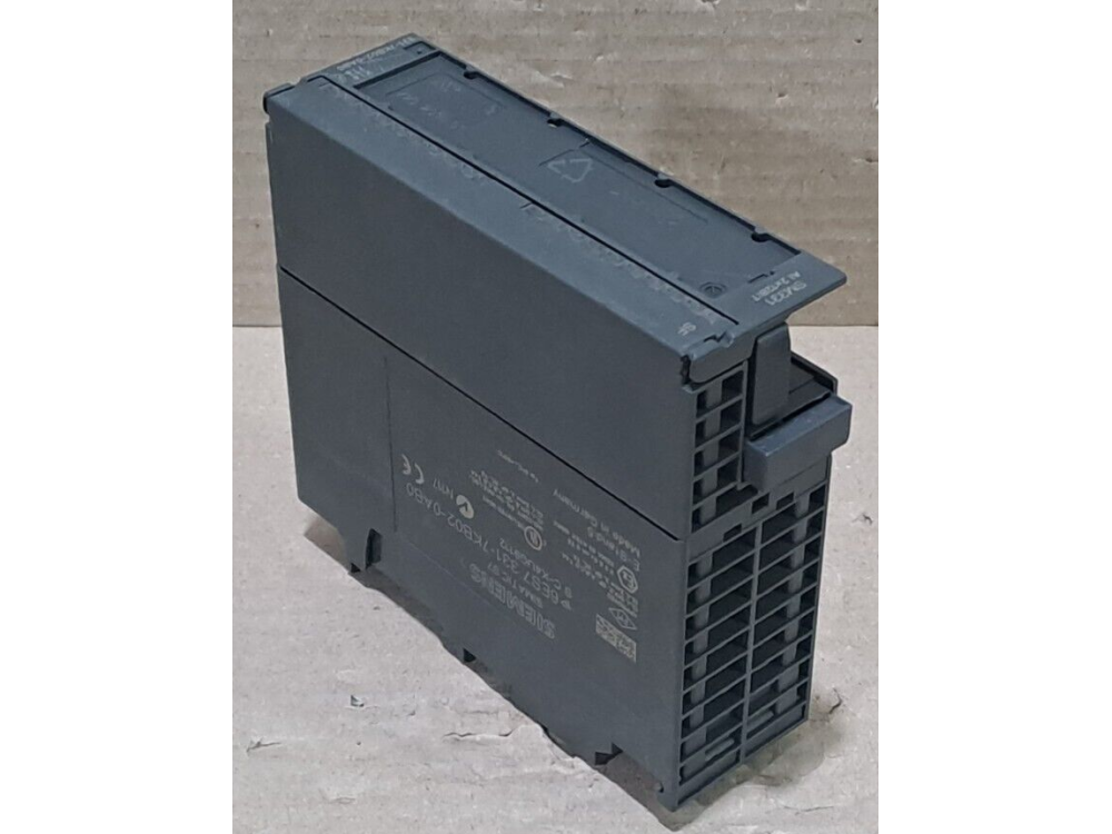 Siemens Simatic S7-300 6ES7331-7KB02-0AB0 SM 331 ( 1 pcs) 6ES7331-7KB02-0AB0 | Siemens - Зображення 1