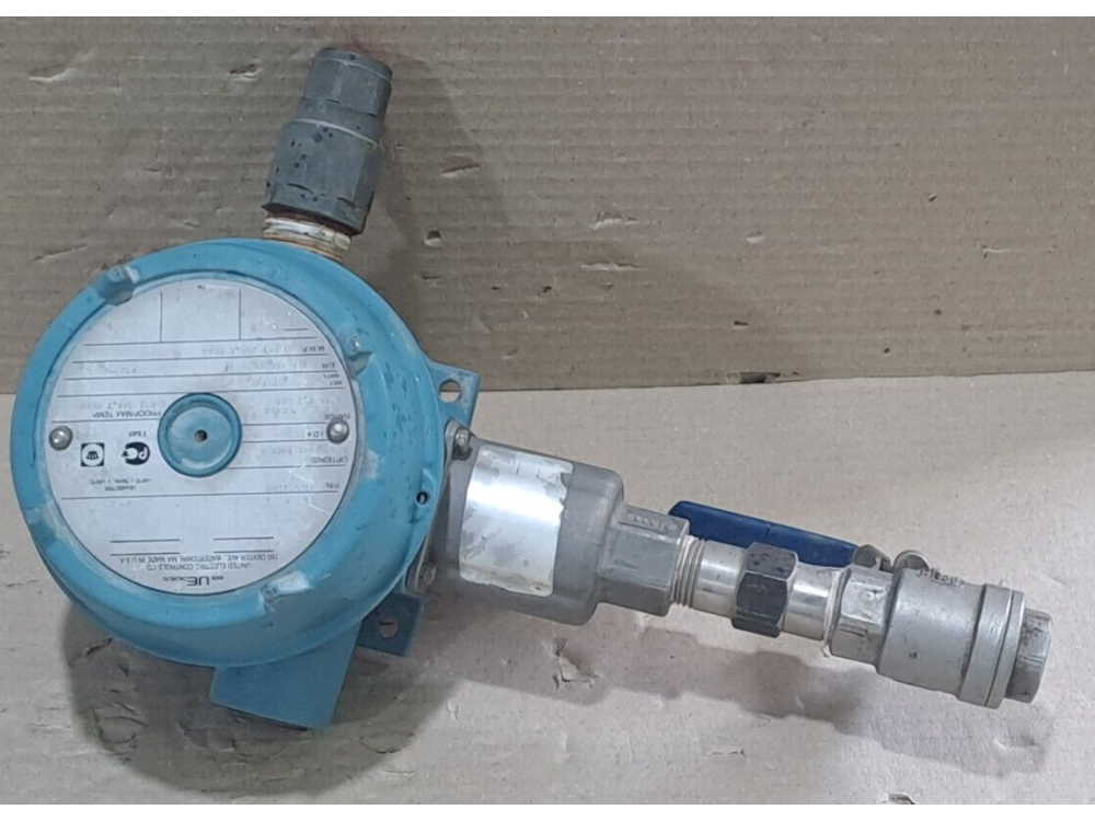 J120-S126B | United Electric Controls - Зображення 1