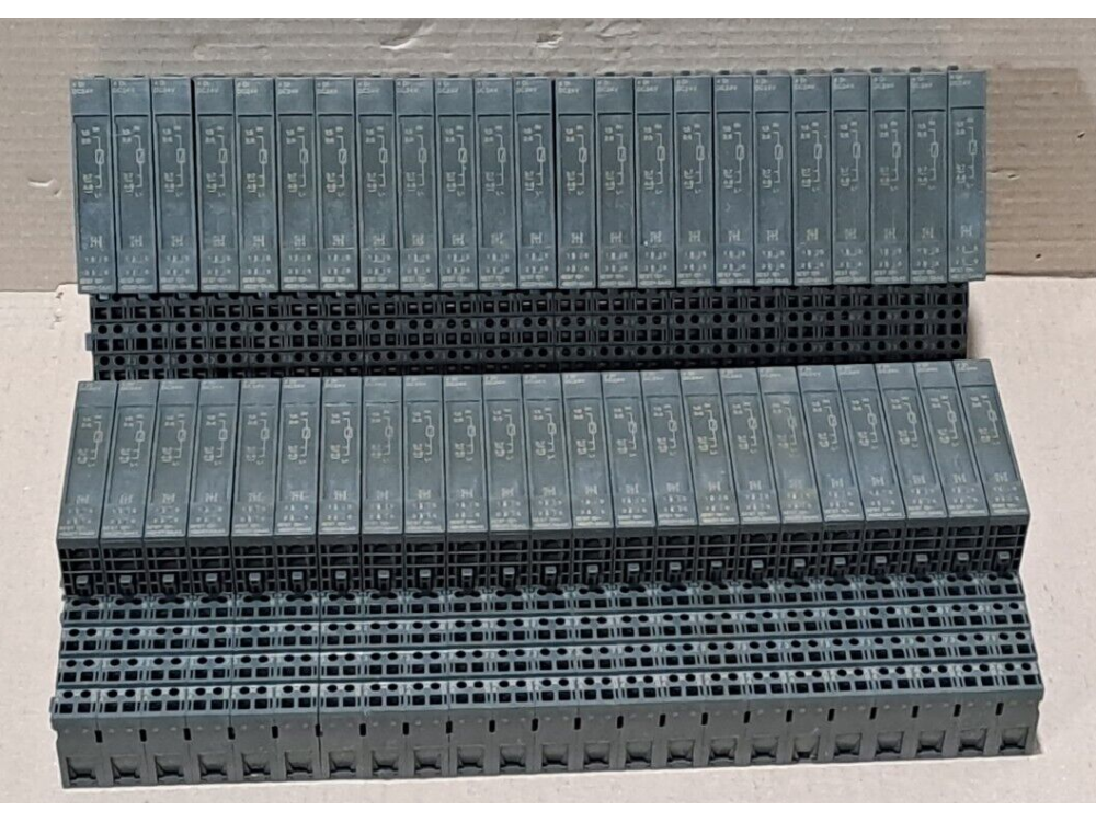 Siemens ET200S 6ES7131-4BD01-0AA0 #BD7809# ( 1 lot ) 6ES7131-4BD01-0AA0 | Siemens - Зображення 1