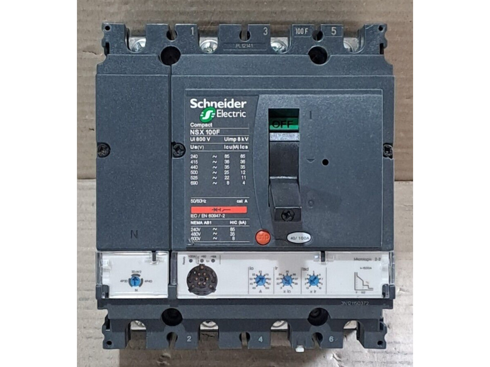 Schneider Electric NSX 100-160-250 F/N/H/NA Switch #BD7809# NSX 100-160-250 | Schneider Electric - Зображення 1