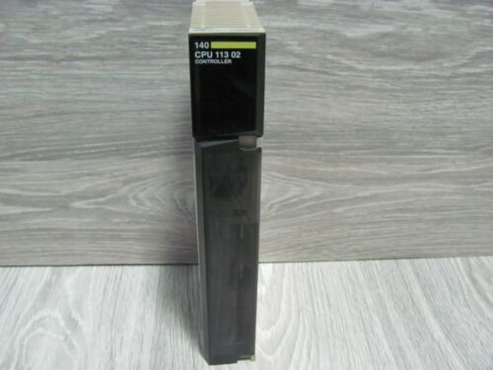 Schneider Automation TSX Quantum 140CPU11302 Controller 140CPU11302 | Schneider Electric - Зображення 1