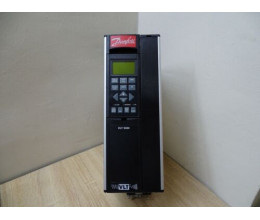 Danfoss VLT5011PT5B20STR10LF00A00C0 14.5 12.2kVA