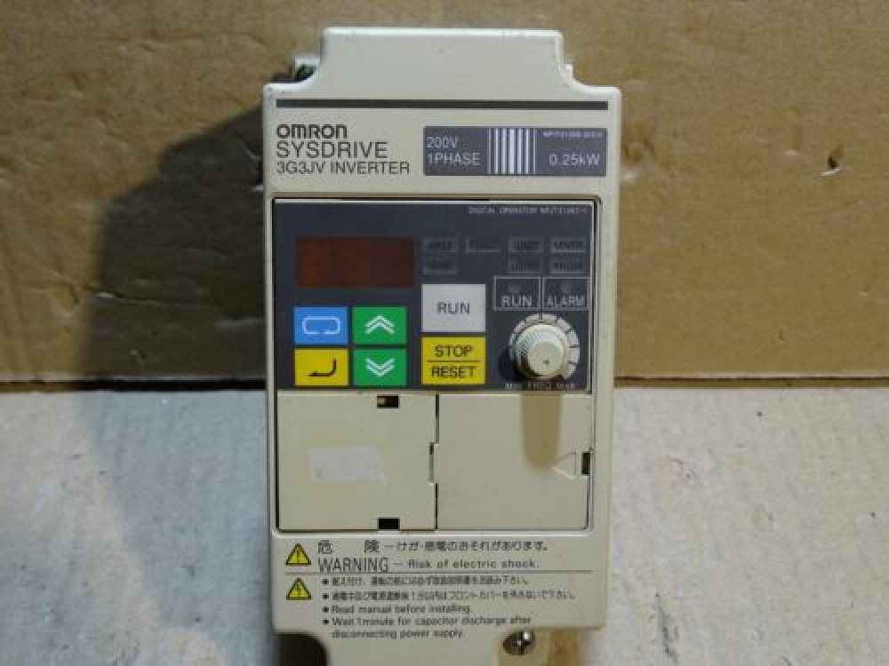 Omron SYSDRIVE 3G3JV-AB002 INVERTER #D7809# 3G3JV-AB002 | Omron - Зображення 1