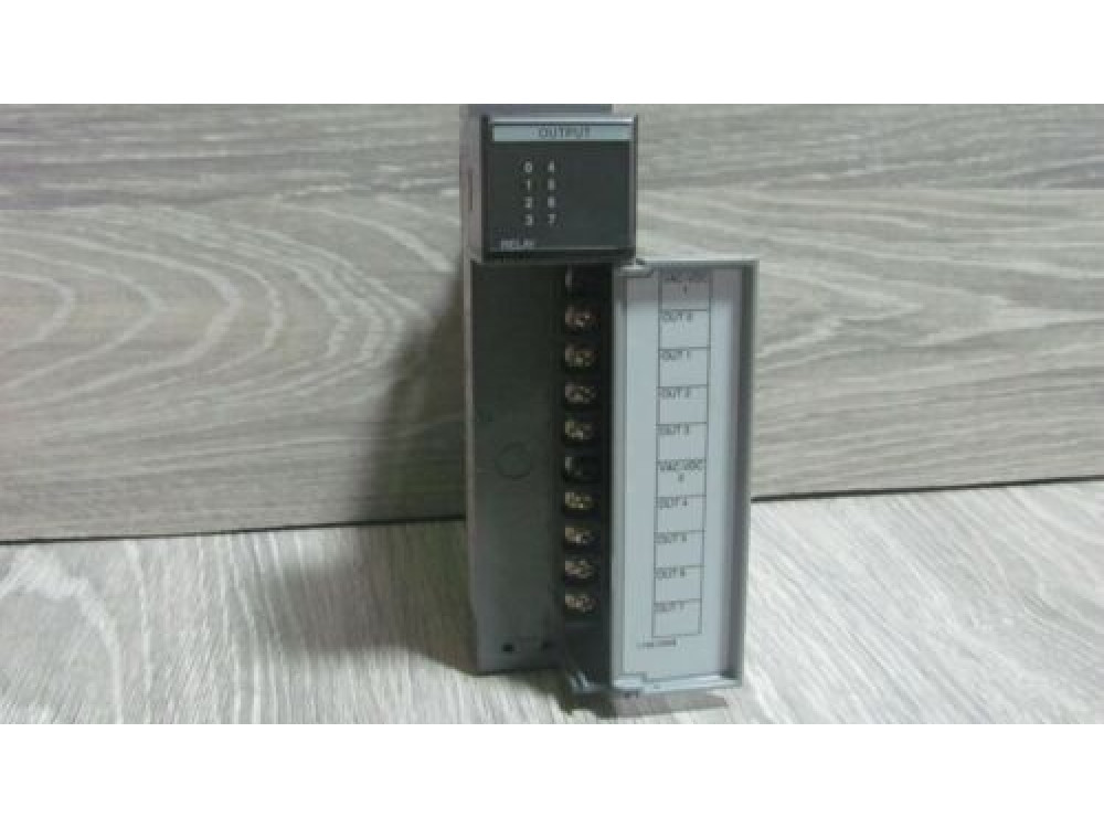 Allen Bradley SLC 500 1746-OW8 OUTPUT MODULE 1746-OW8 | Allen-Bradley - Зображення 1